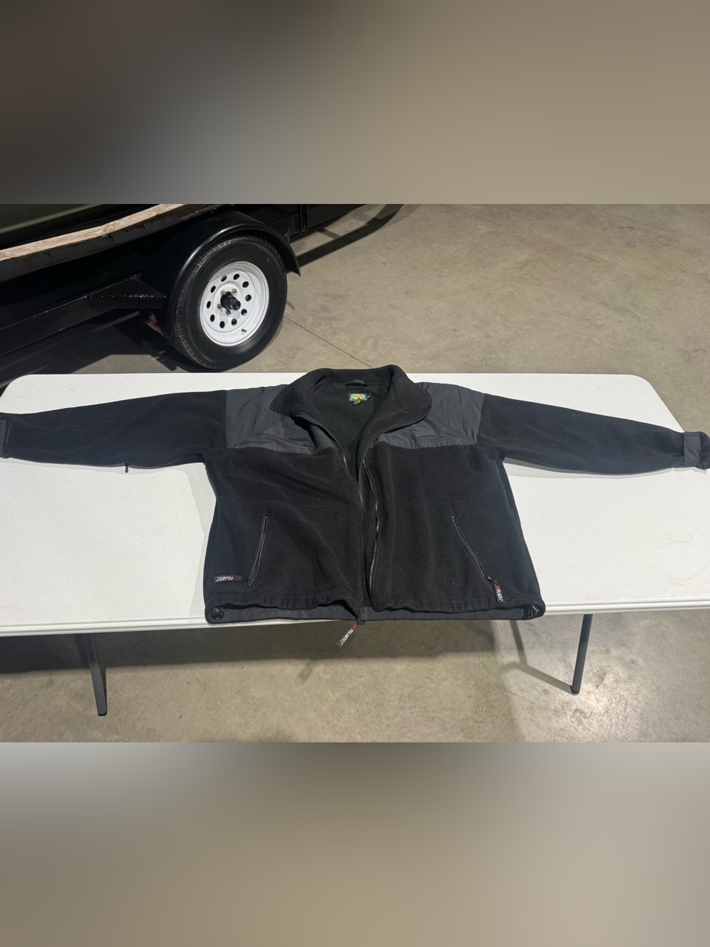 Cabela's Men's X-Large Jacket Regular. Black